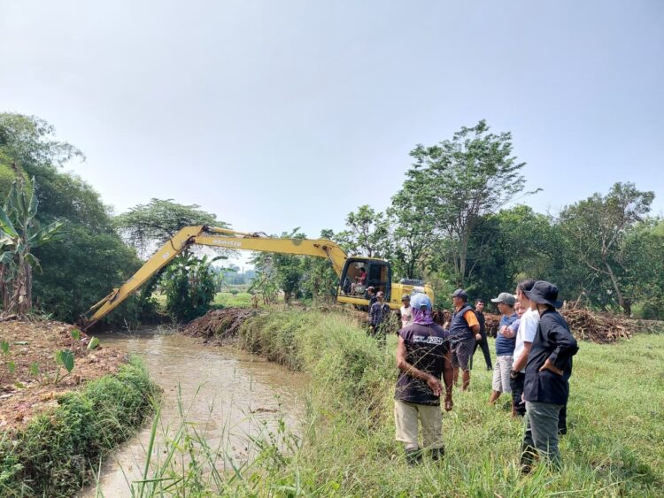 Pemkab Bogor Perkuat Penanganan Banjir Lewat Normalisasi Kali Cibeuteung